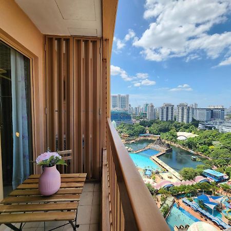 Lagoon View With Balcony 1-5Pax Sunway Resort Netflix Петалинг Джая Екстериор снимка